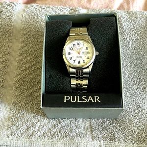 New silver woman’s watch